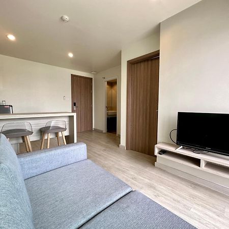 Theview Chaengwattana14 เดอะวิวแจ้งวัฒนะ14 Apartment Банкок Екстериор снимка